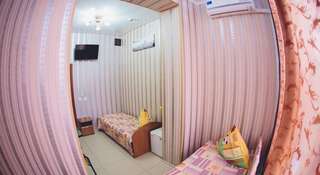 Гостевой дом Мини- Виктория+ Уфа Двухместный номер с 2 отдельными кроватями и ванной комнатой-2